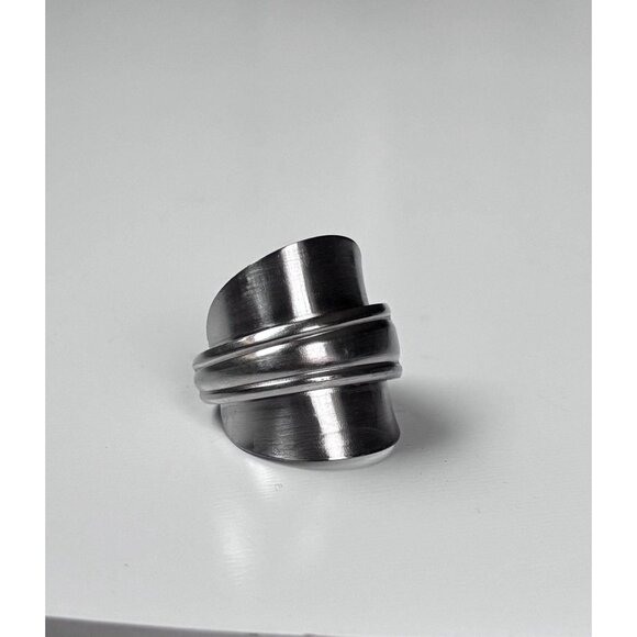 Handmade Saddle Spoon Ring: Silverware Wrap Ring, Size 7.5, Chunky Boho Style - Picture 4 of 7